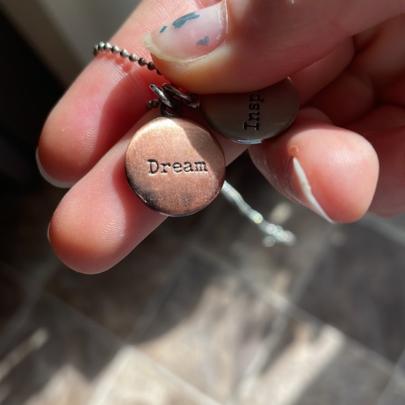 Necklace - Picture 4 of 10